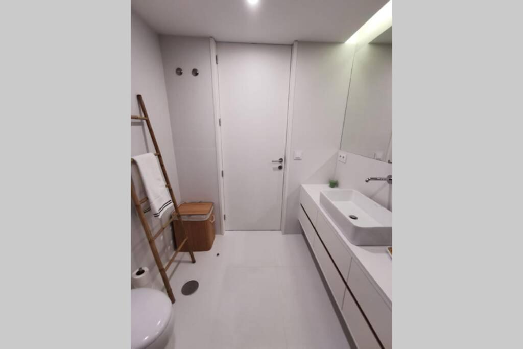 188 Avenue, Aveiro Centro Apartment ภายนอก รูปภาพ
